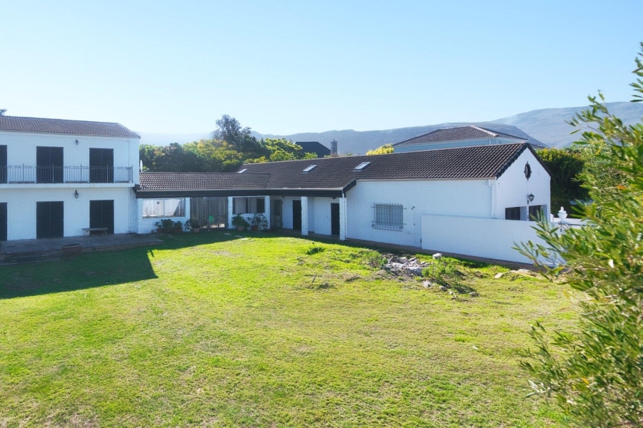3 Bedroom Property for Sale in Eastcliff Western Cape